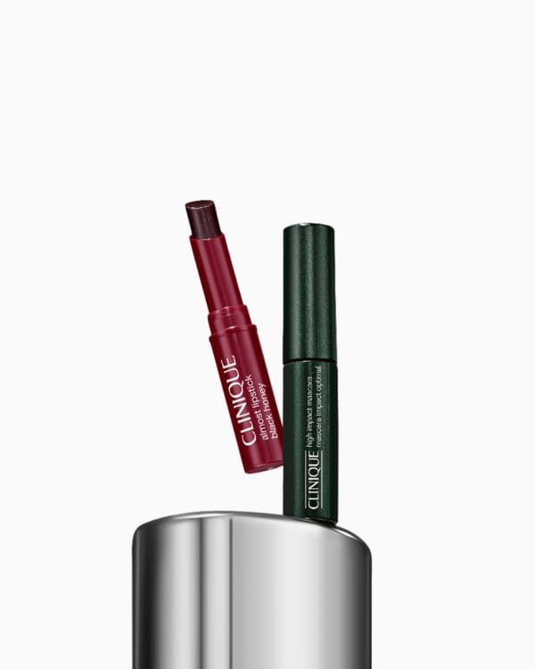 Cult Classics On The Go: High Impact Mascara + Black Honey Mini Set , Two most-loved minis for lashes and lips. Includes Clinique’s lip legend in cult-classic shade Black Honey and fan-favorite mascara for eye drama.<br>*This value set is excluded from additional discounts.